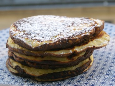 stack of buttermilk pancakes