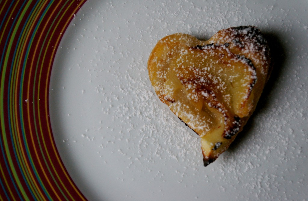 tarte aux pommes en coeur